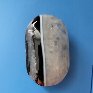 Black Agate Crystal Palm Stone